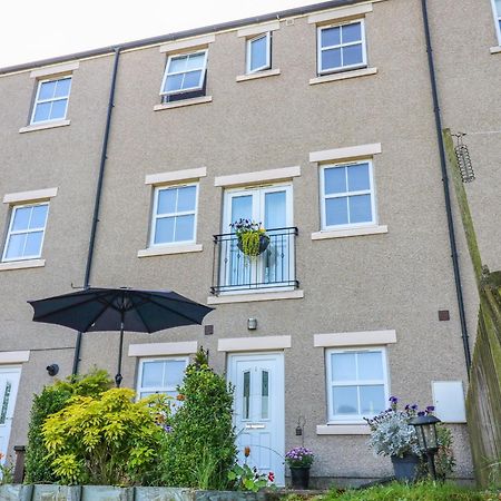 4 Alpha Rise Villa Brampton  Dış mekan fotoğraf