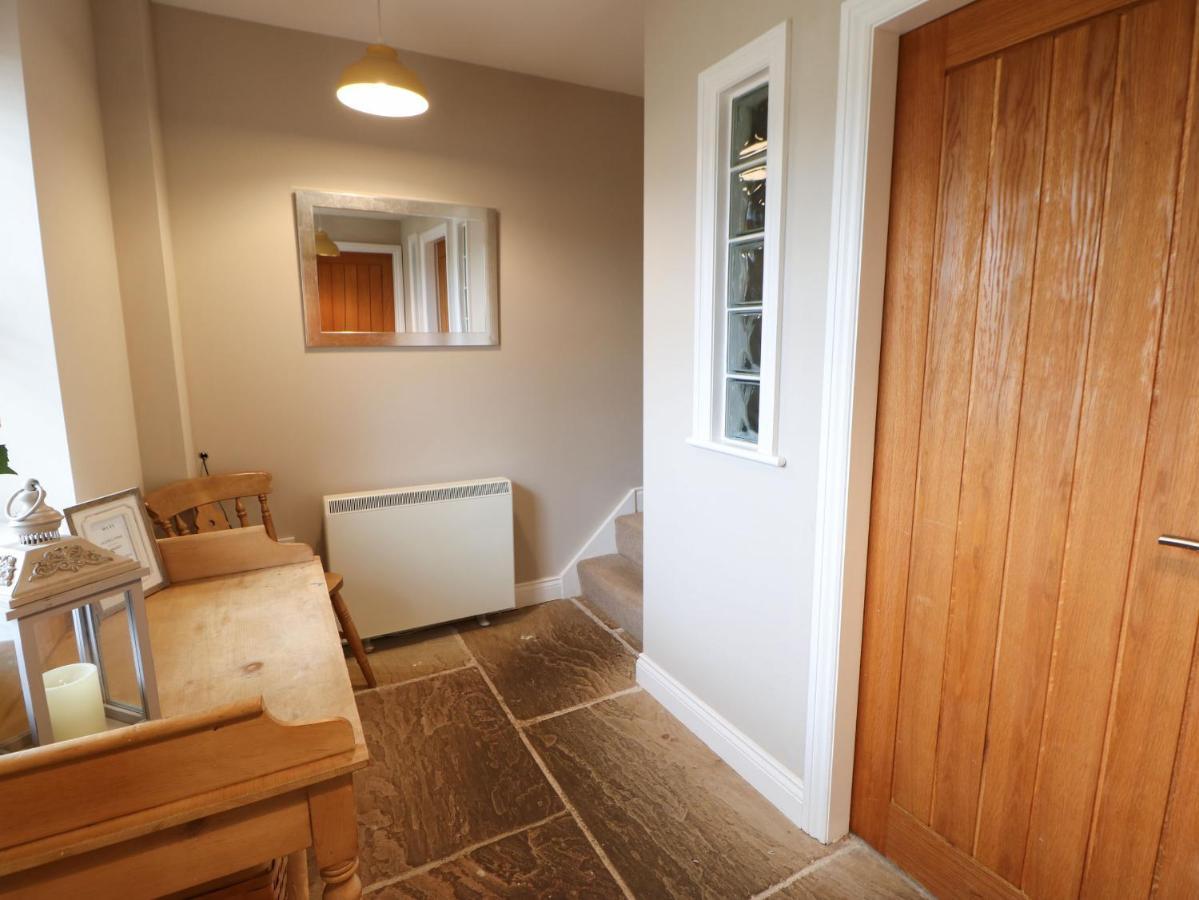 4 Alpha Rise Villa Brampton  Dış mekan fotoğraf